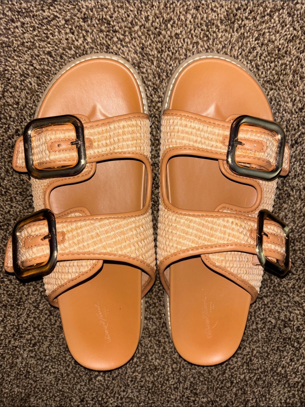 🩴 UNIVERSAL THREAD SANDALS 🩴